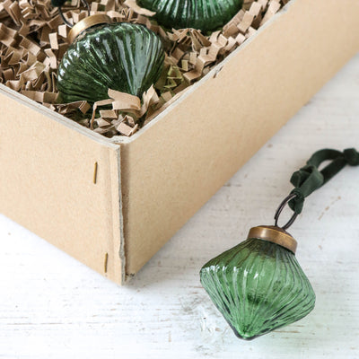 5.5cm Ribbed Glass Lantern Bauble - Green