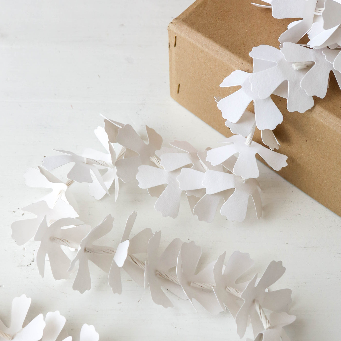 150cm Paper Flower Garland - White