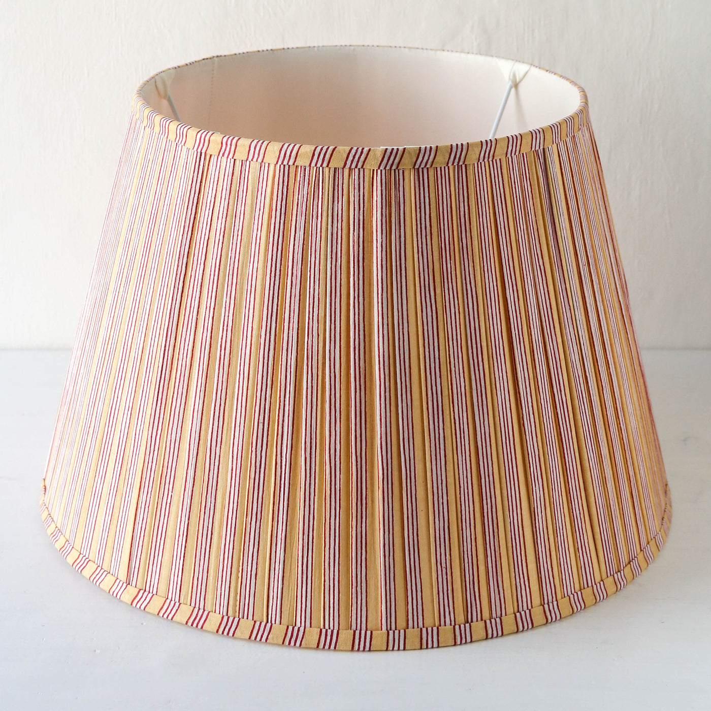 40cm Empire Pleated Lampshade - Butterscotch Stripe