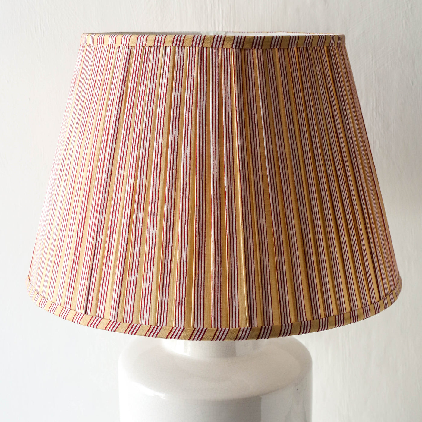 40cm Empire Pleated Lampshade - Butterscotch Stripe