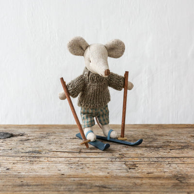 Winter Mice With Ski Set - Big Brother Mouse