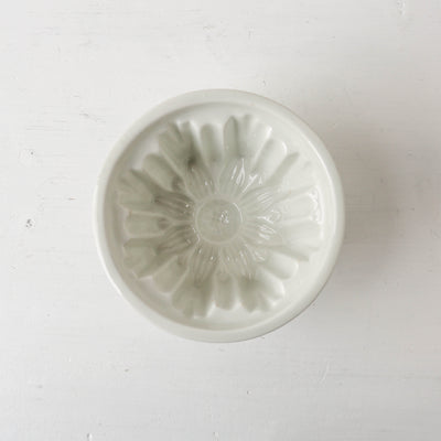 Vintage Ceramic Jelly Mould - Flower Design