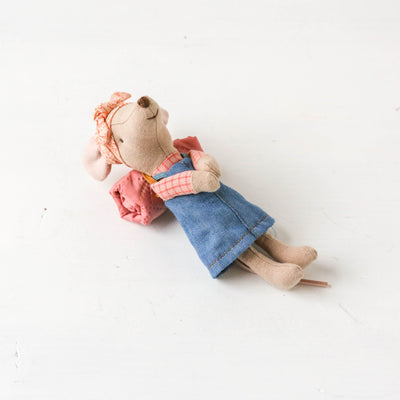 New Hiker Mouse - Big Sister with Sleeping Bag
