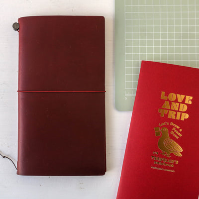 TRAVELER'S notebook Red LOVE AND TRIP Edition
