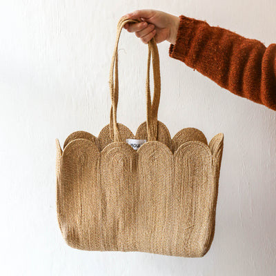 Scallop Top Jute Bag