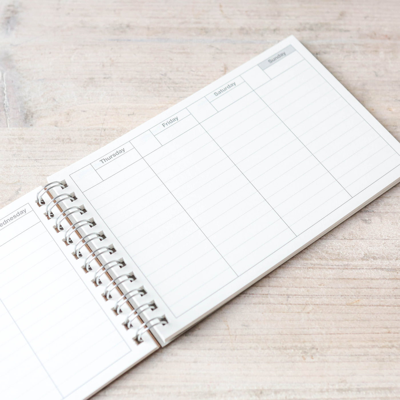 Weekly Schedule Notebook Undated – Berylune