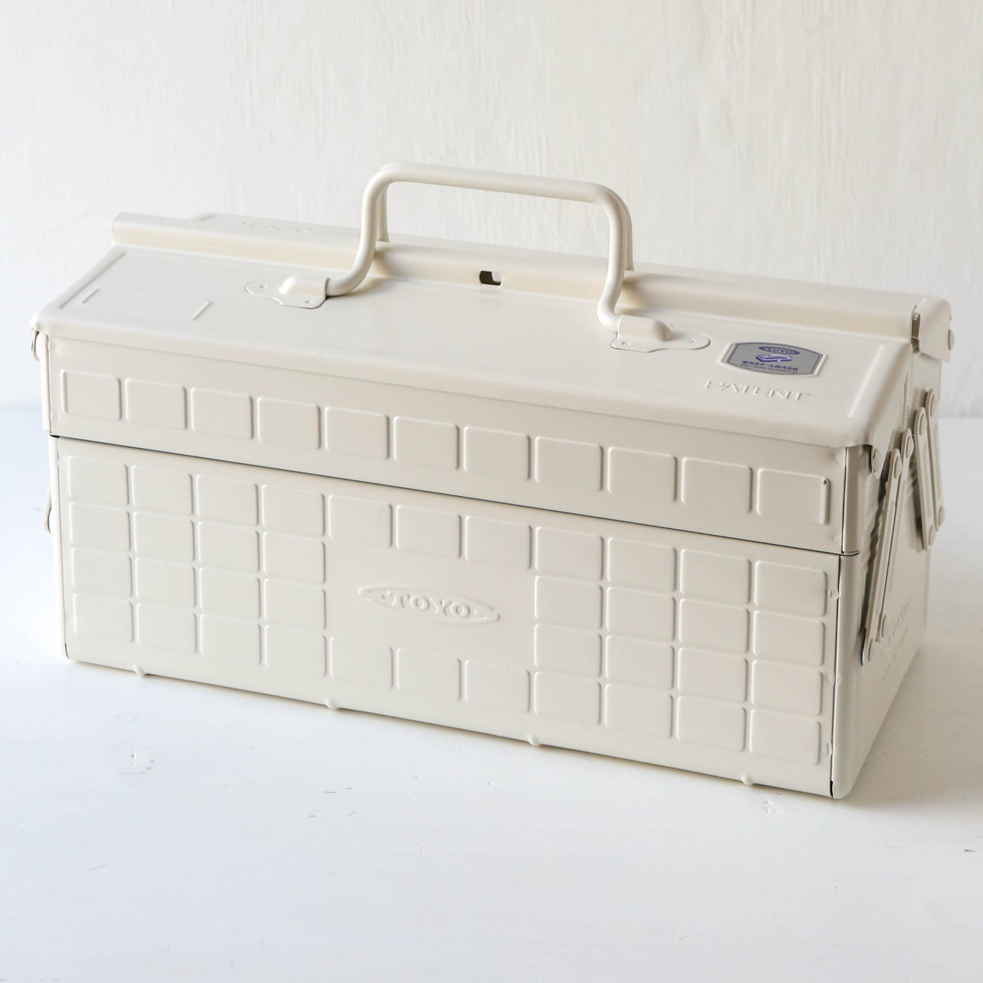 TOYO ST-350 Cantilever Steel Case - White
