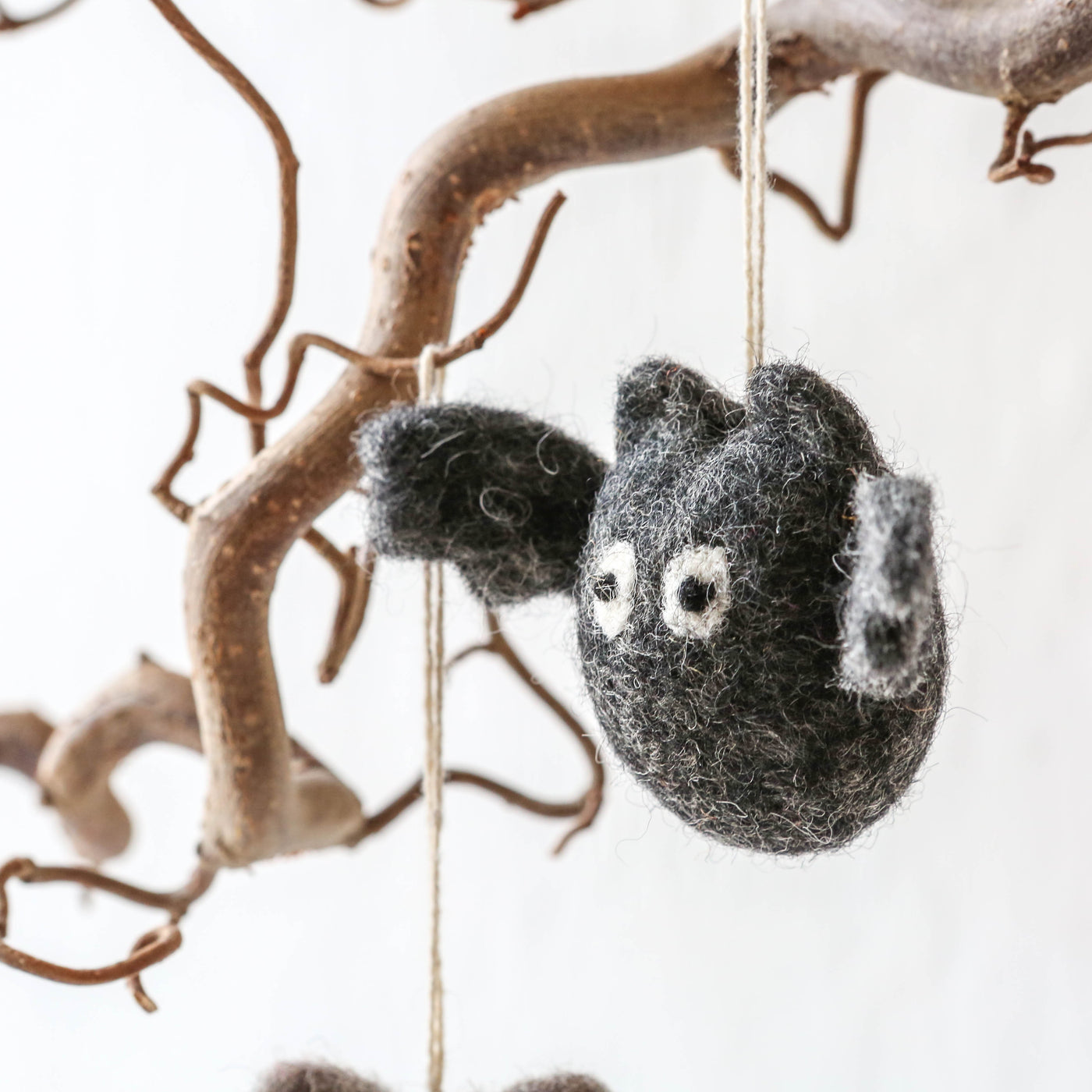 Spooky Bat Felt Hanging Decoration