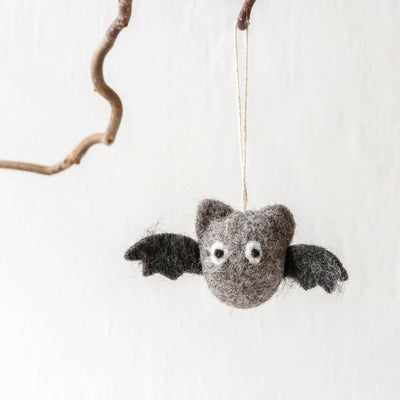 Spooky Bat Felt Hanging Decoration