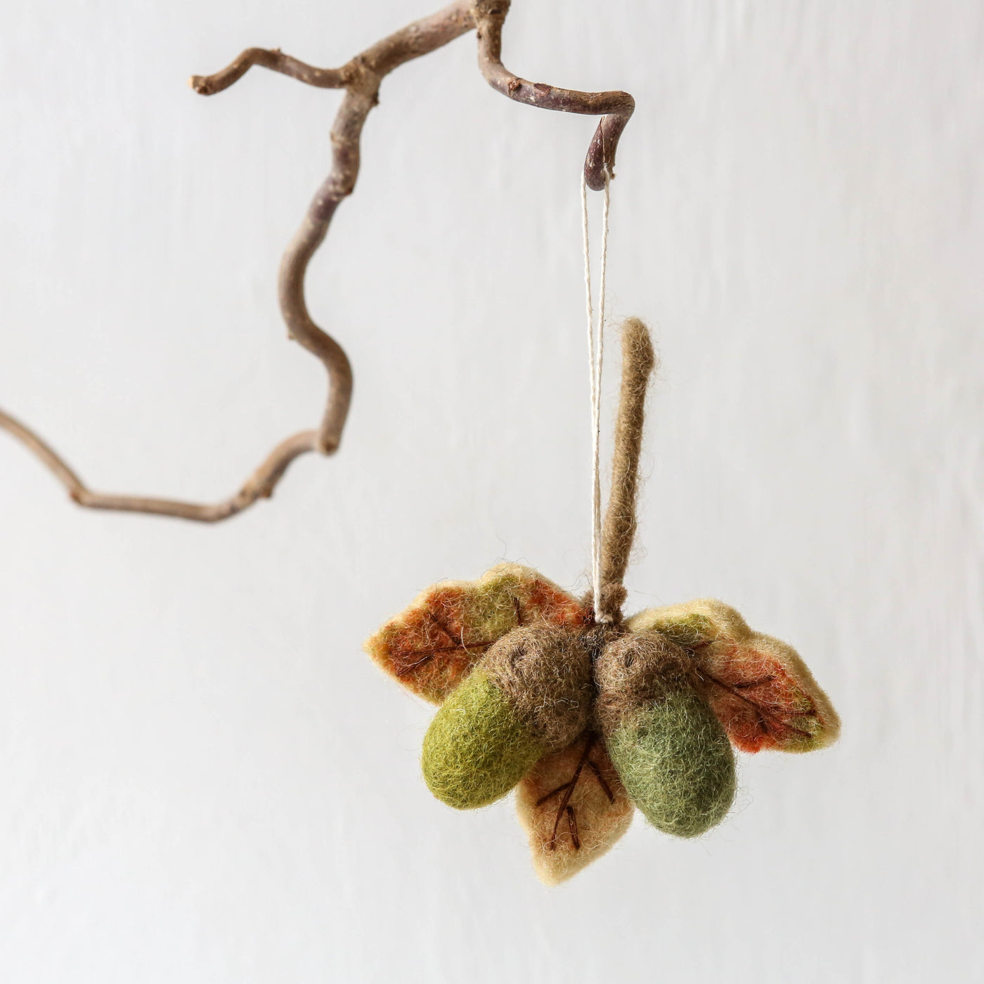 Acorns on Leaves Felt Hanging Decoration