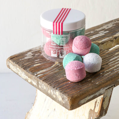 Very Festive Bath Fizzers - Pack of 8