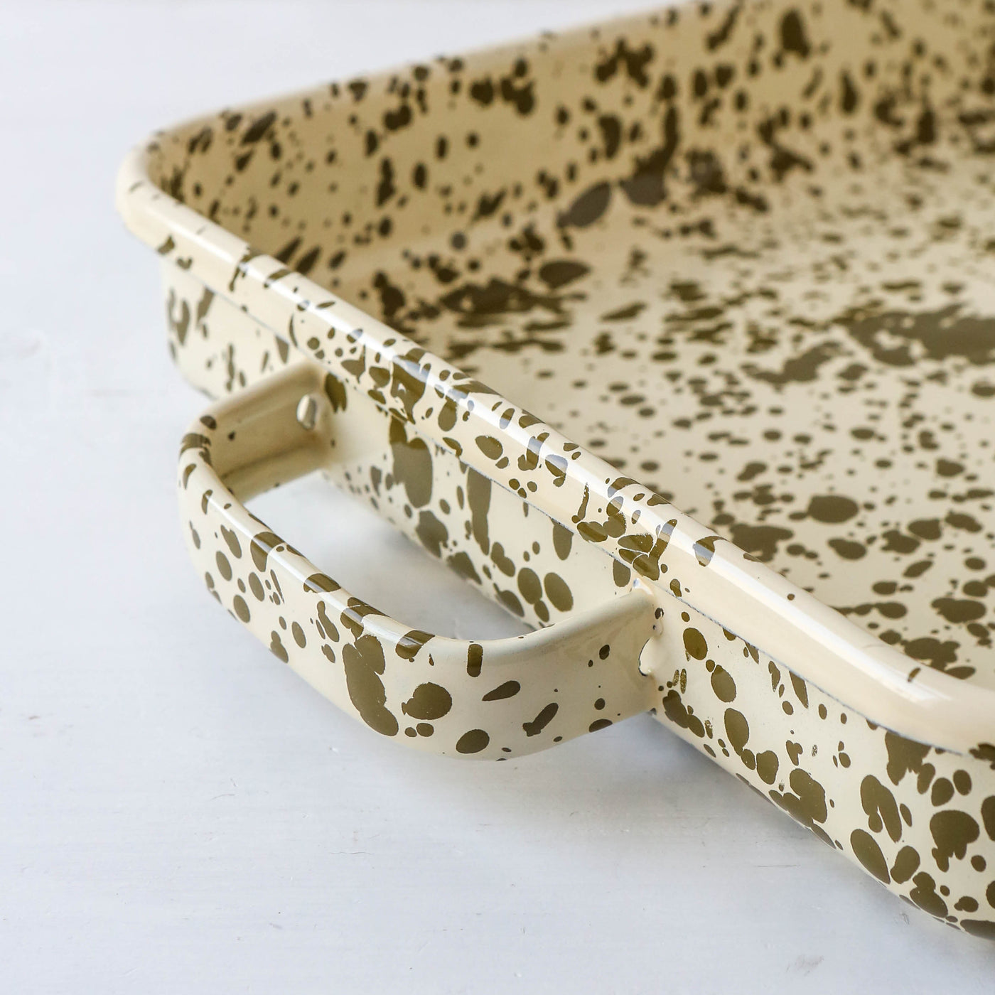 Splatterware Enamel Oven Pan with Handles - Olive Green