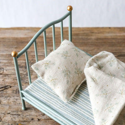 Maileg Mouse Vintage Bed - Mint