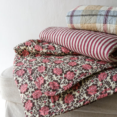 Pink Blousy Bloom Cotton Quilt
