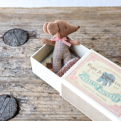 Sleepy / Wakey Baby Mouse Toy in Matchbox - Rose