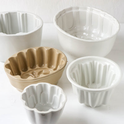 Vintage Ceramic Jelly Mould - Flower Design