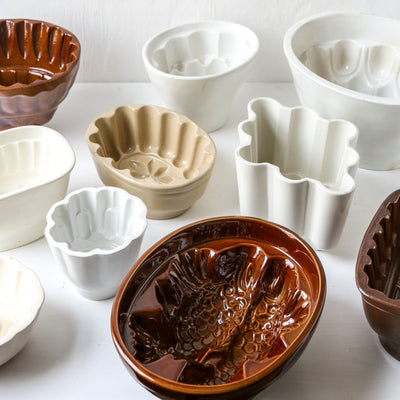Vintage Stoneware Jelly Mould - Plant Design