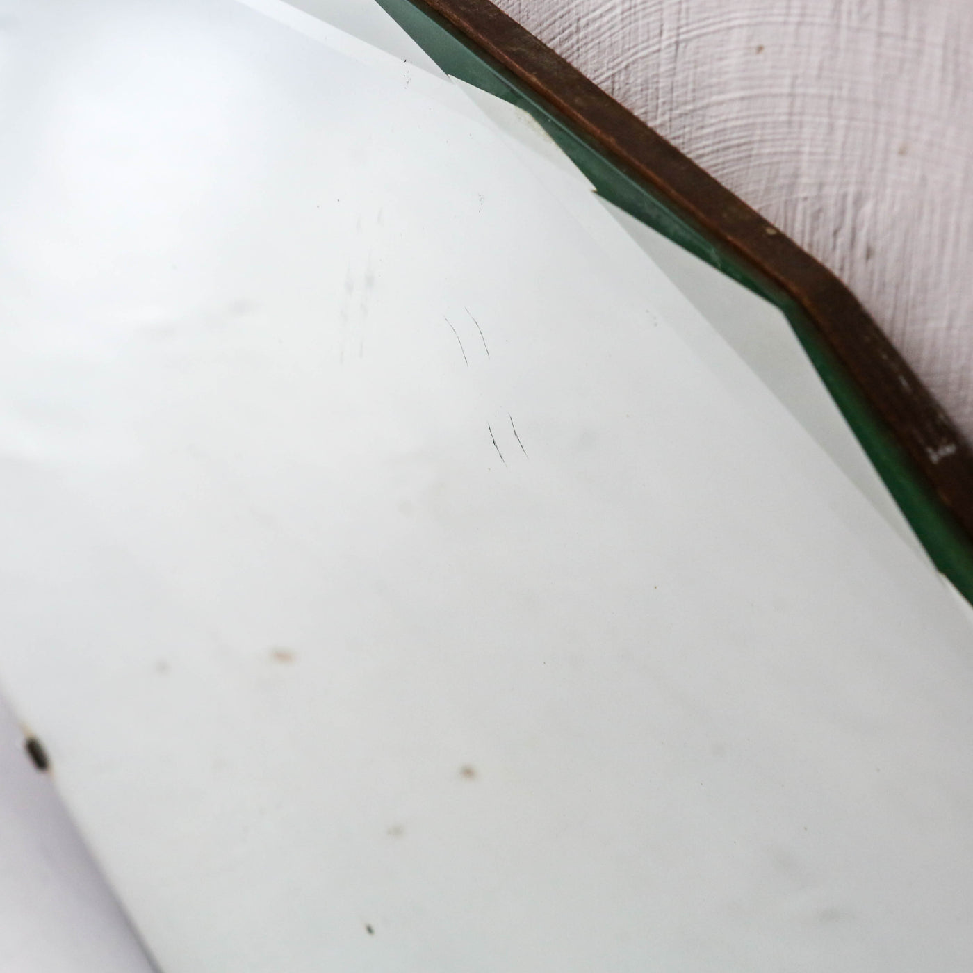 Vintage Mirror - Design 10 - Oval with Faceted Edge