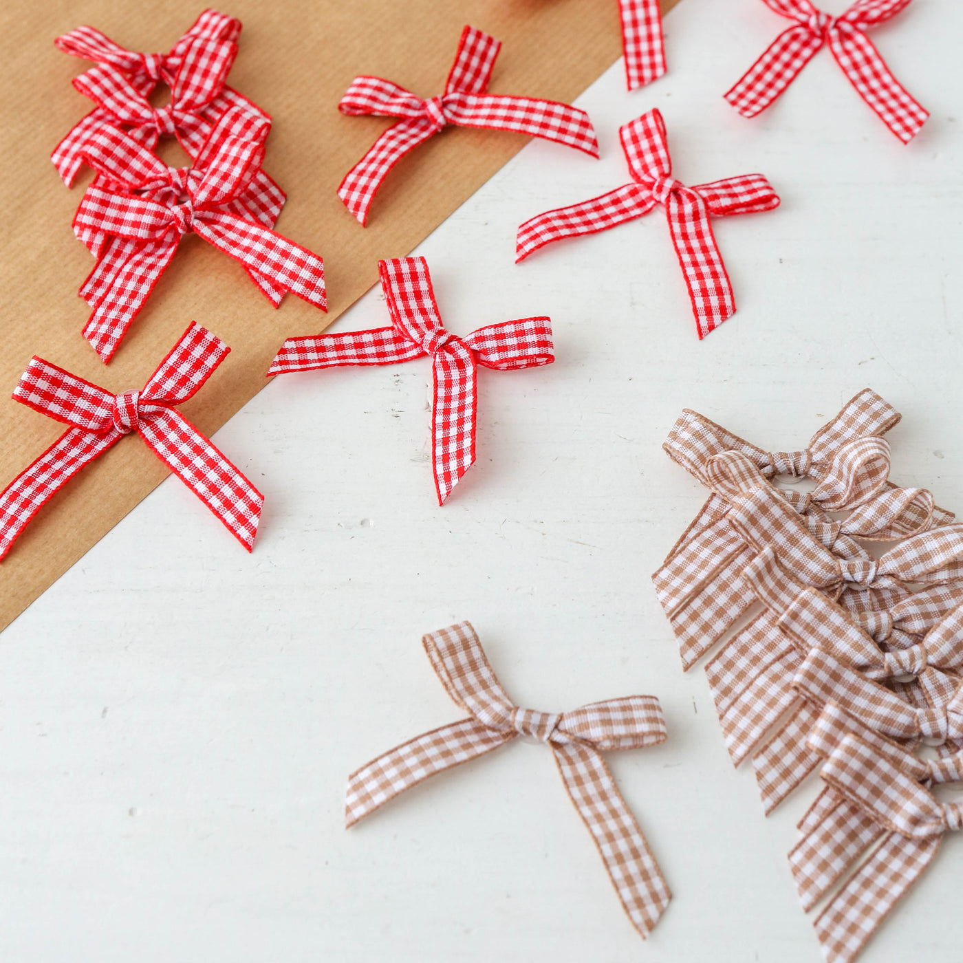 Pack of 10 Adhesive Mini Gingham Bows