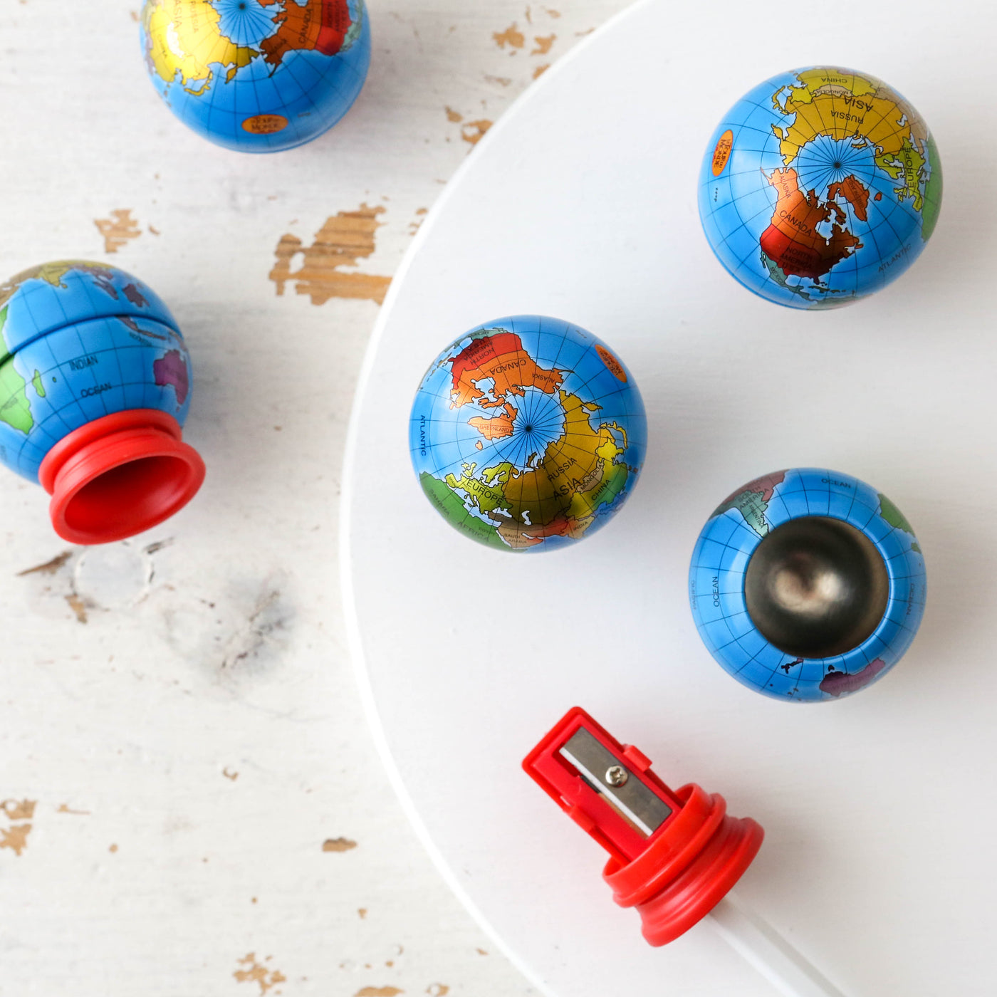 'Le Tour du Monde' Globe Pencil Sharpener