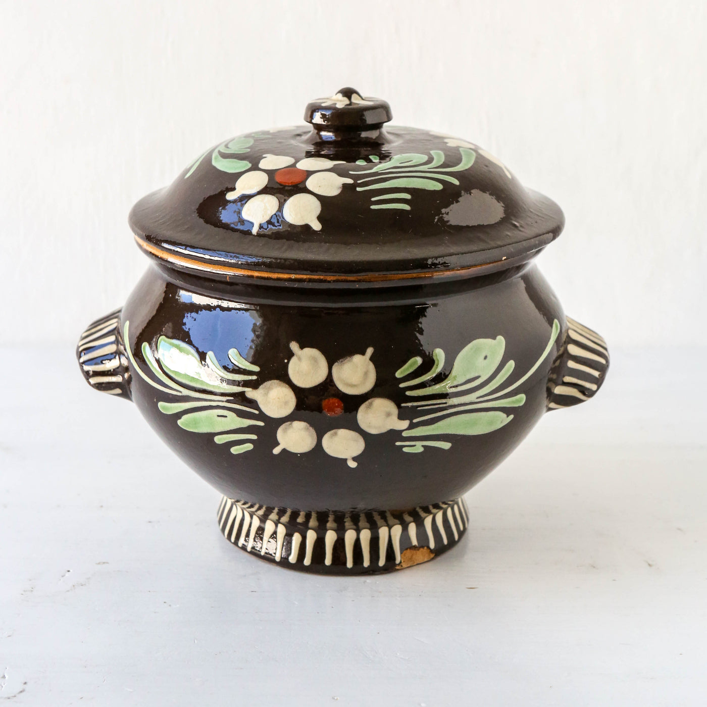 Vintage Slipware Lidded Casserole Pot