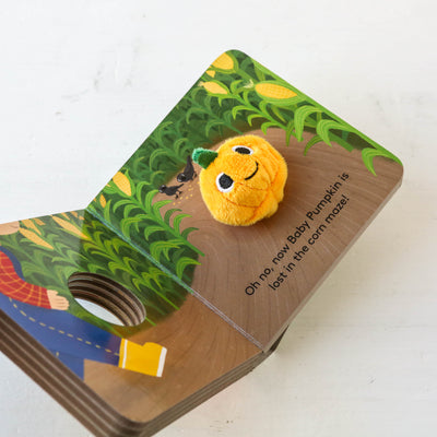 Finger Puppet Board Book - Baby Pumpkin