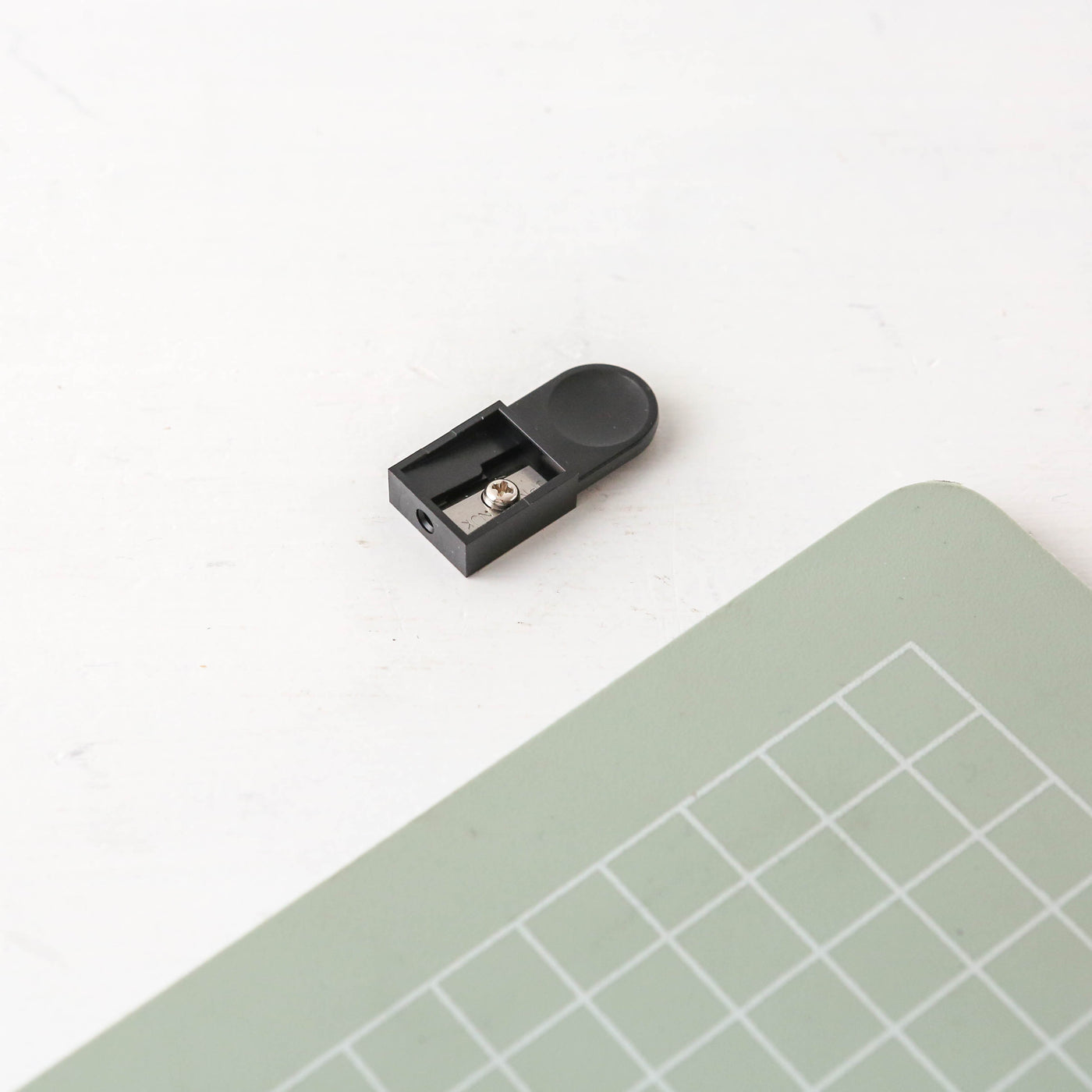 Ohto Mini 2.0mm Pencil Sharpener