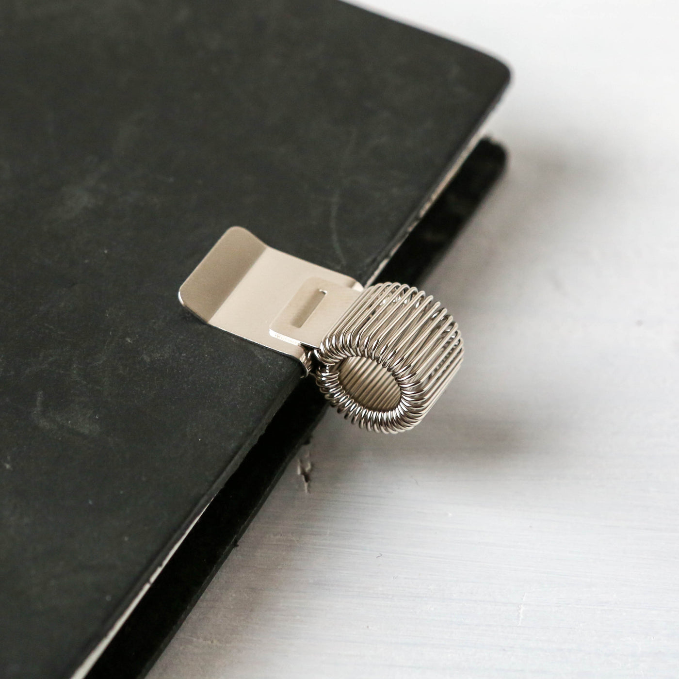 Midori Miniclip Pen Holder