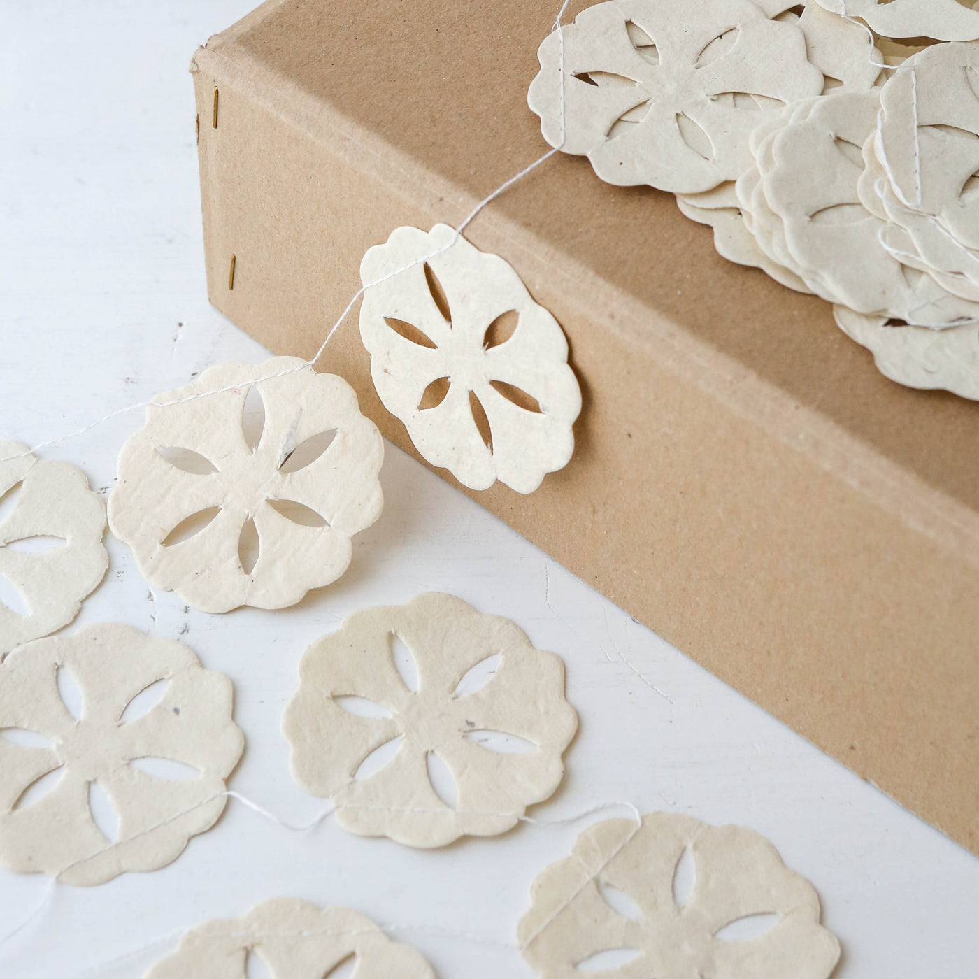Mallow Garland - White