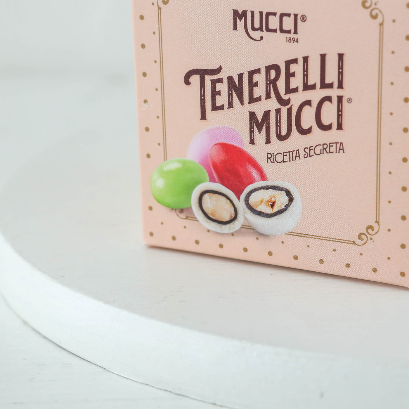 Tenerelli Mucci Cube of Coated Nuts 75g