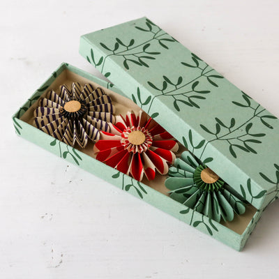 Praline Pinwheel Decoration Trio - Multicolour