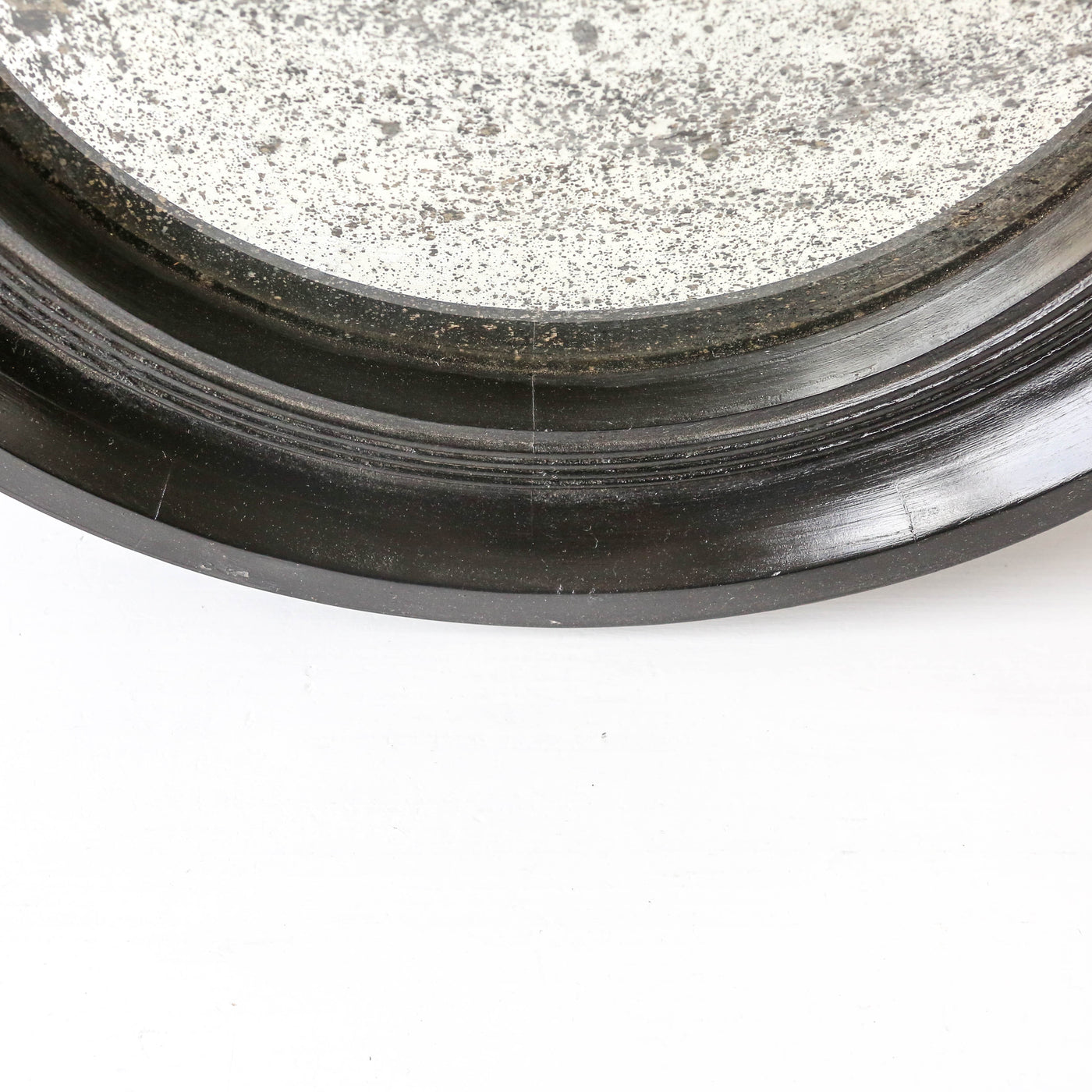 Distressed Rustic Round Mirror