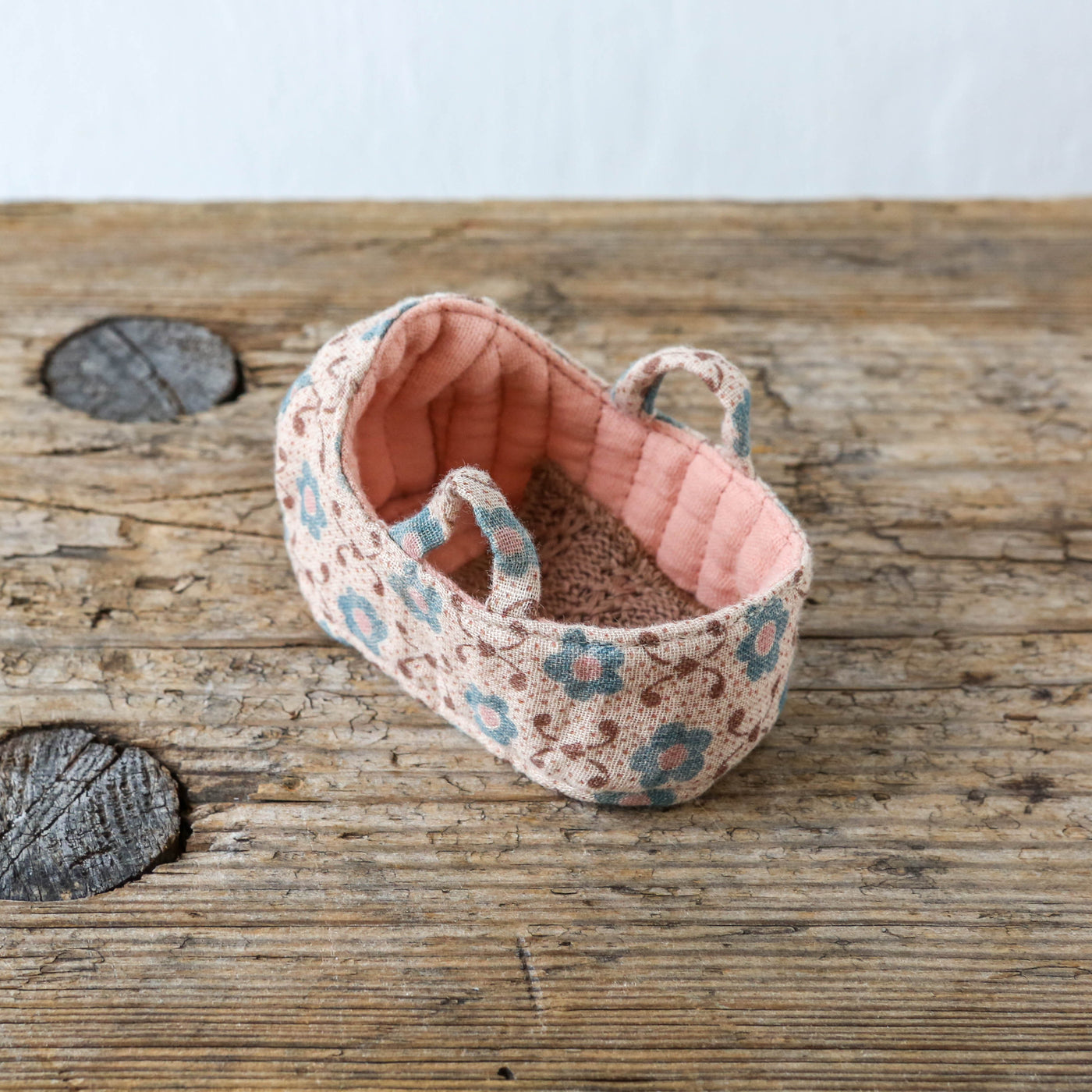 Maileg Mouse Carry Cot - Rose