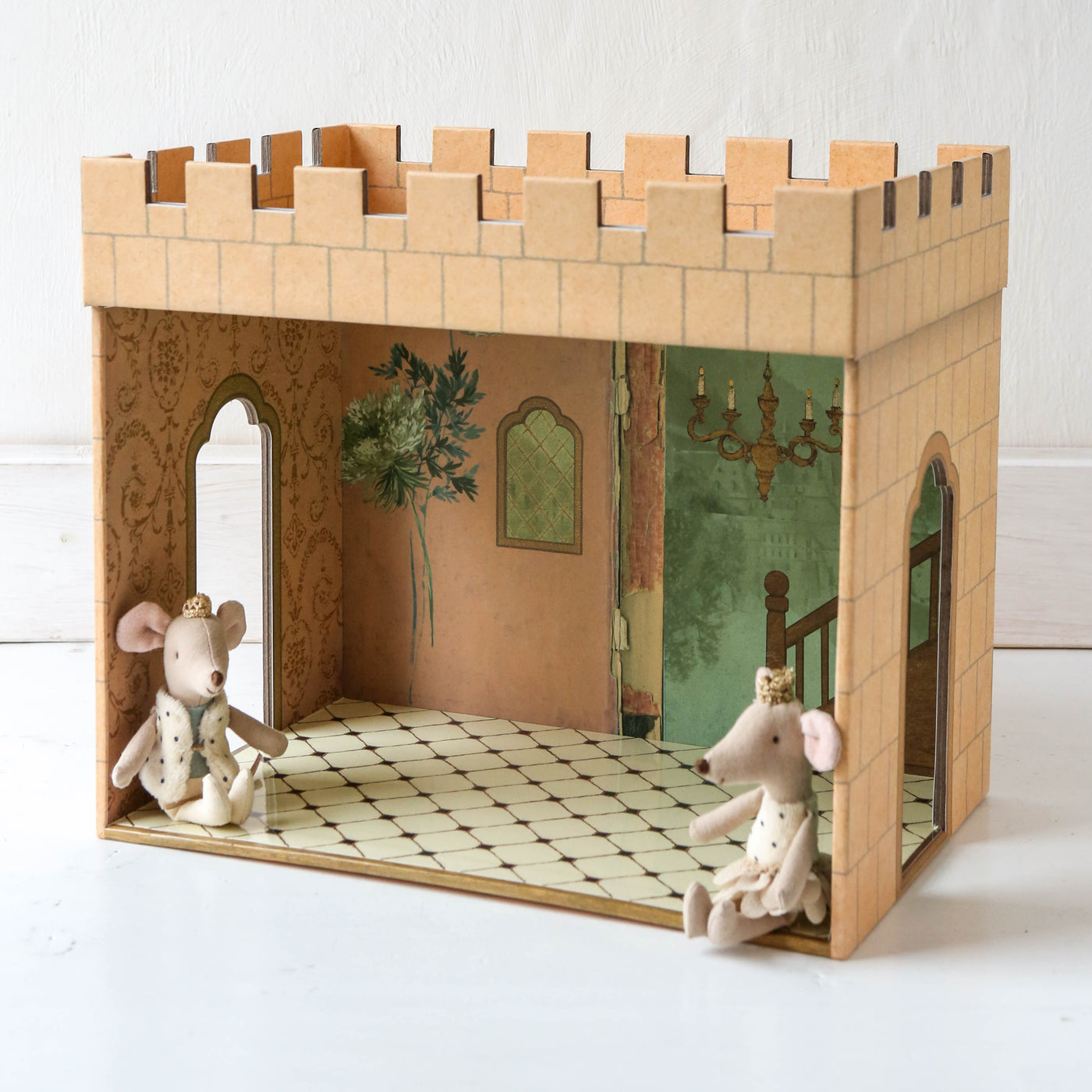 NEW Maileg Mouse Castle Hall