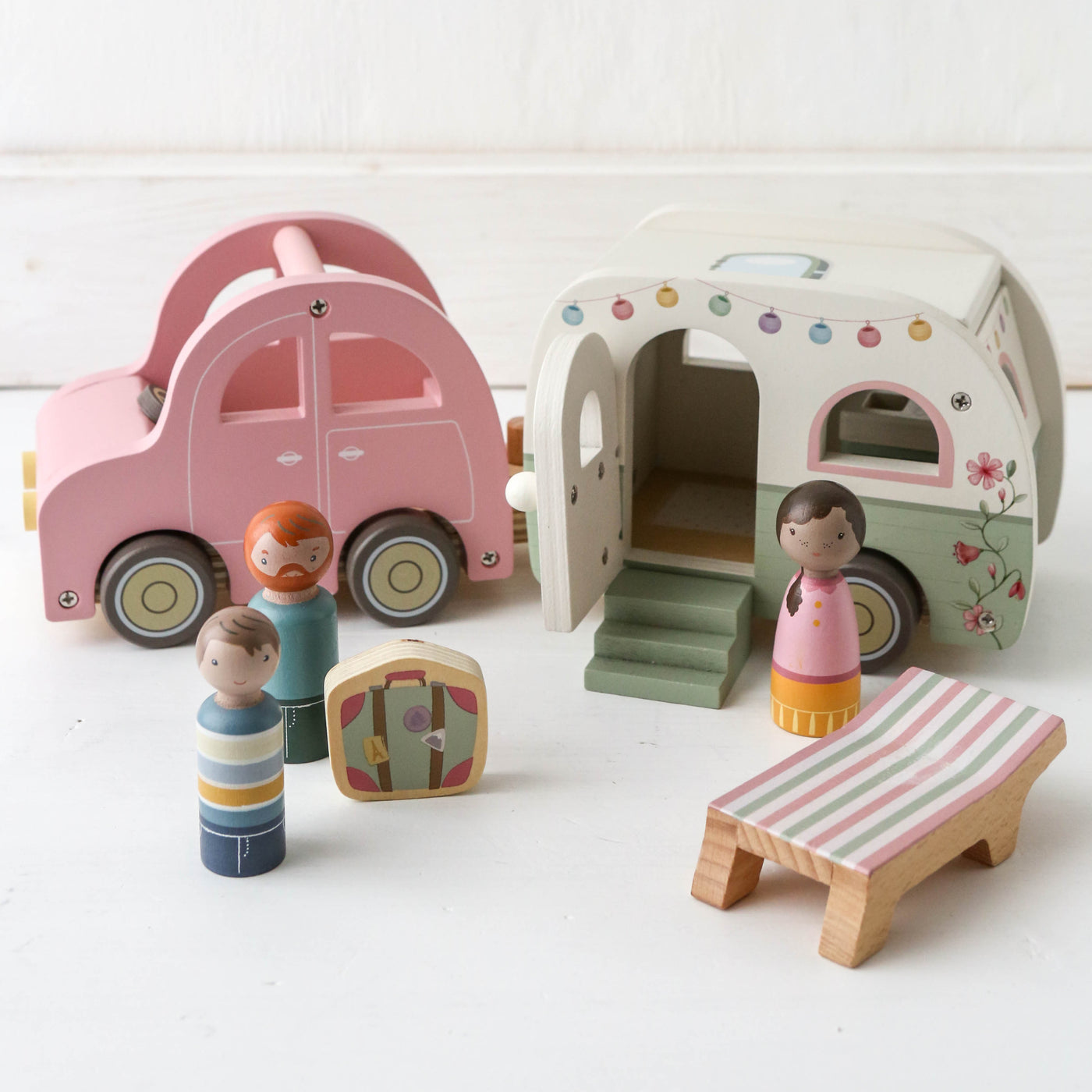 Wooden Car with Caravan