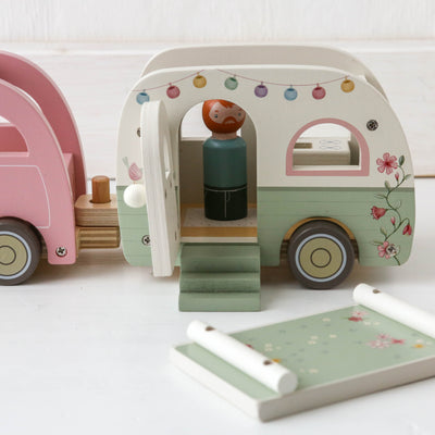 Wooden Car with Caravan