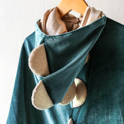 Mimi and Lula - Friendly Dino Cape