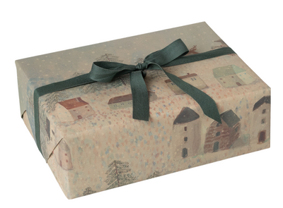 10m 'Santa Is Coming' Design Paper Gift Wrap Roll