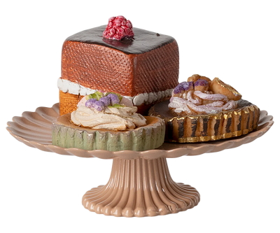 Maileg Mini Cakes & Cakestand