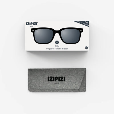 Sunglasses - Design 'L' in Black by Izipizi