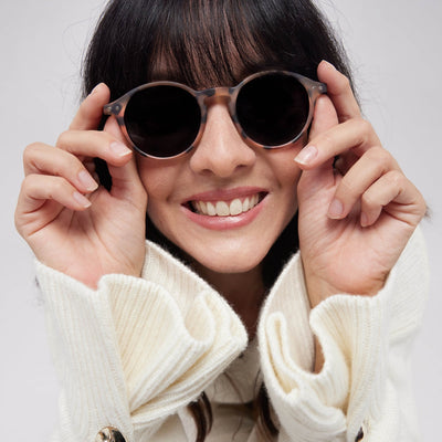 Sunglasses - Design 'D' in Light Tortoise by Izipizi