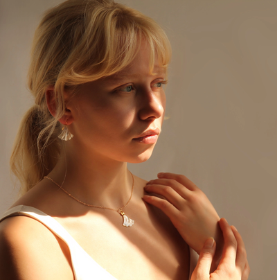 Mother of Pearl Deco Fan Necklace - Gold