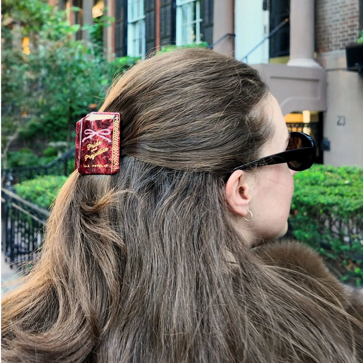 Hand Painted Cellulose Hair Claw - Pride & Prejudice