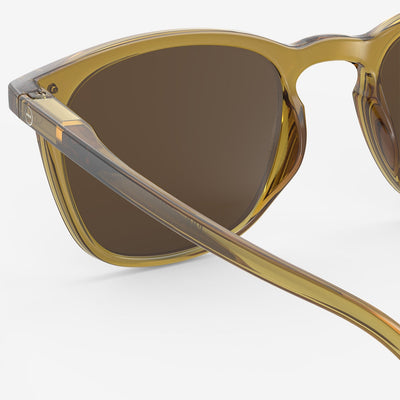 Sunglasses - Design 'E' in Golden Green by Izipizi