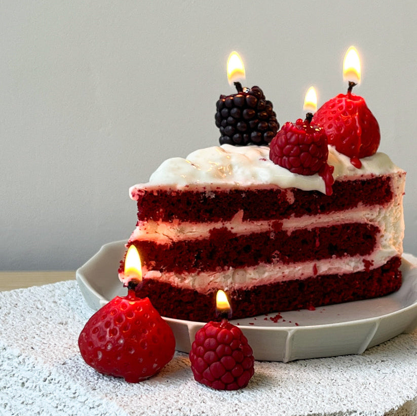 Candleberries - Pack of 14 Beeswax Birthday Candles