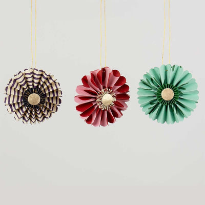 Praline Pinwheel Decoration Trio - Multicolour