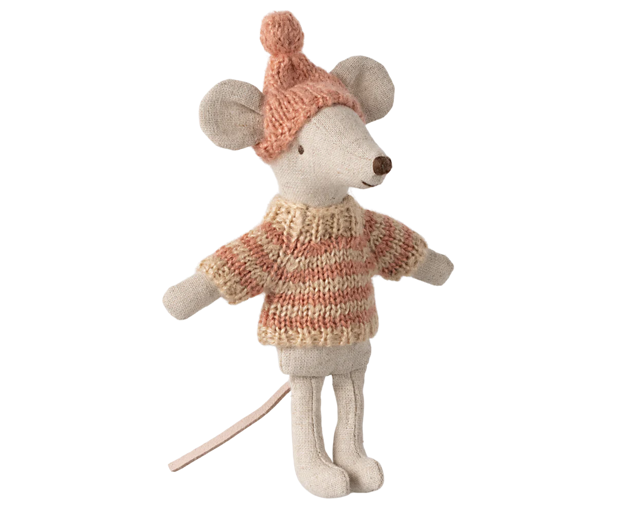 Knitted Sweater & Hat - Big Sister Mouse Clothes