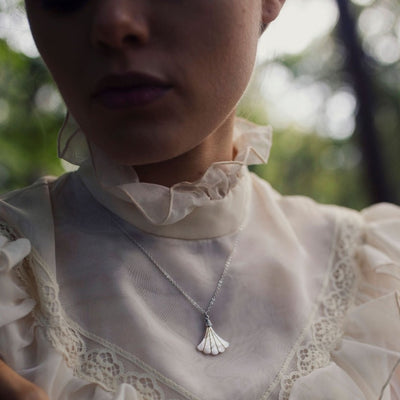 Mother of Pearl Deco Fan Necklace - Silver