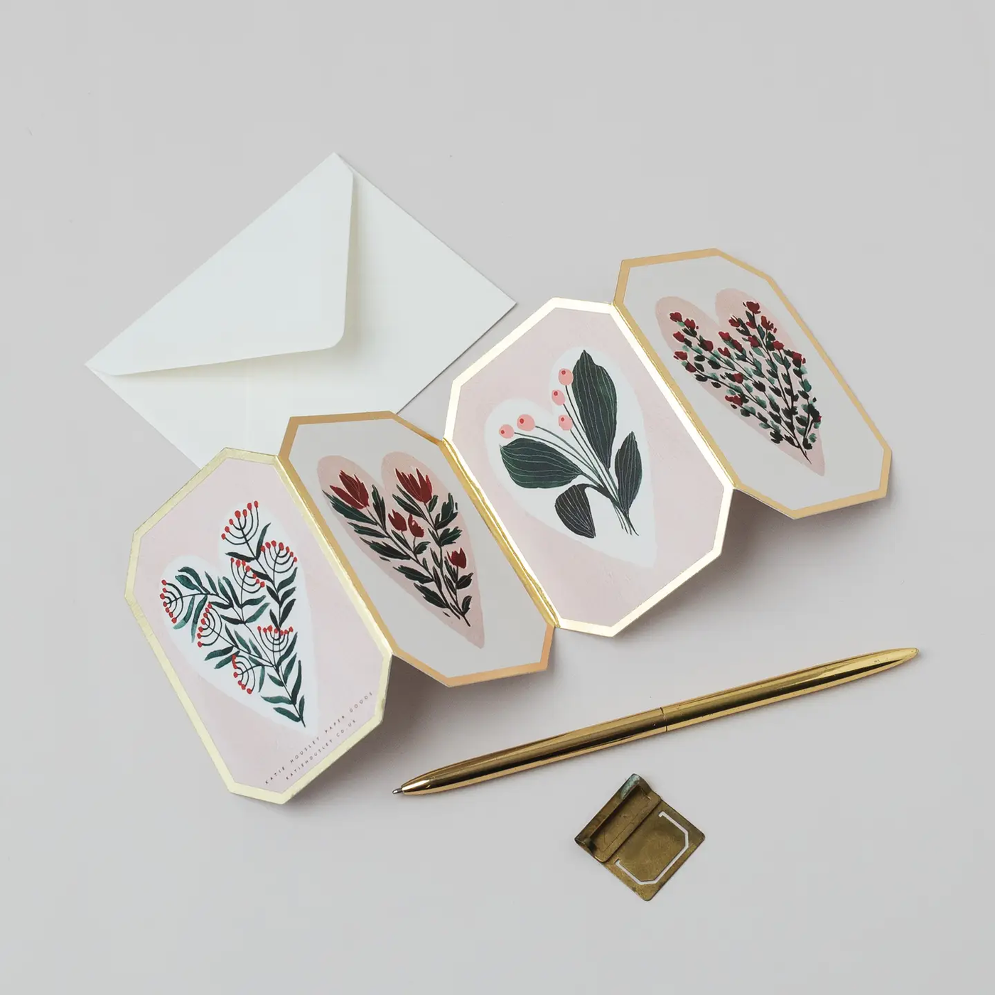 Concertina Botanical Heart Die Cut Mini Card