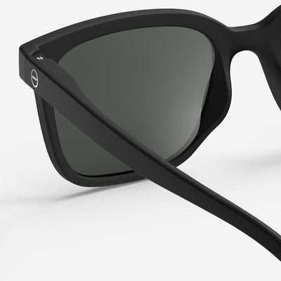 Sunglasses - Design 'L' in Black by Izipizi